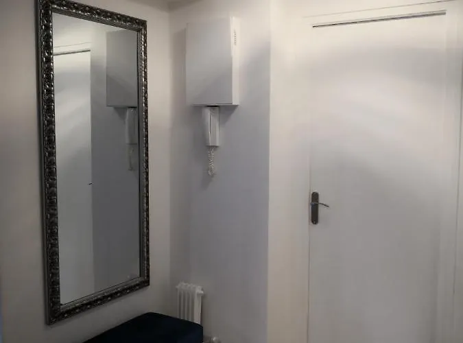 Apartment Moderne,parking,piscine,tennis,terrasse. Aix-les-Bains