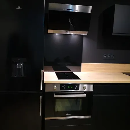 Moderne,parking,piscine,tennis,terrasse. * אקס-לה-באינס