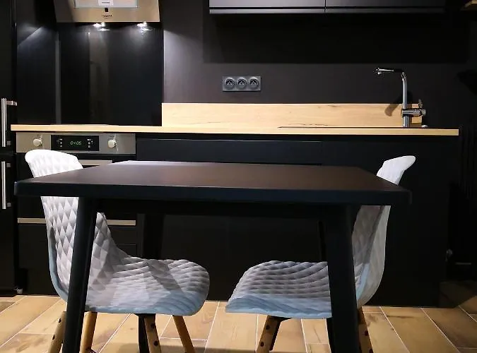 דירה Moderne,parking,piscine,tennis,terrasse. אקס-לה-באינס