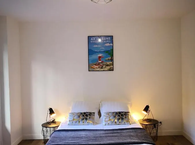 Lägenhet Moderne,parking,piscine,tennis,terrasse. Aix-les-Bains